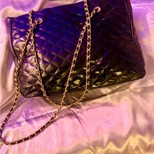 Newport News Black Quilted Shoulder Bag with Gold Chain